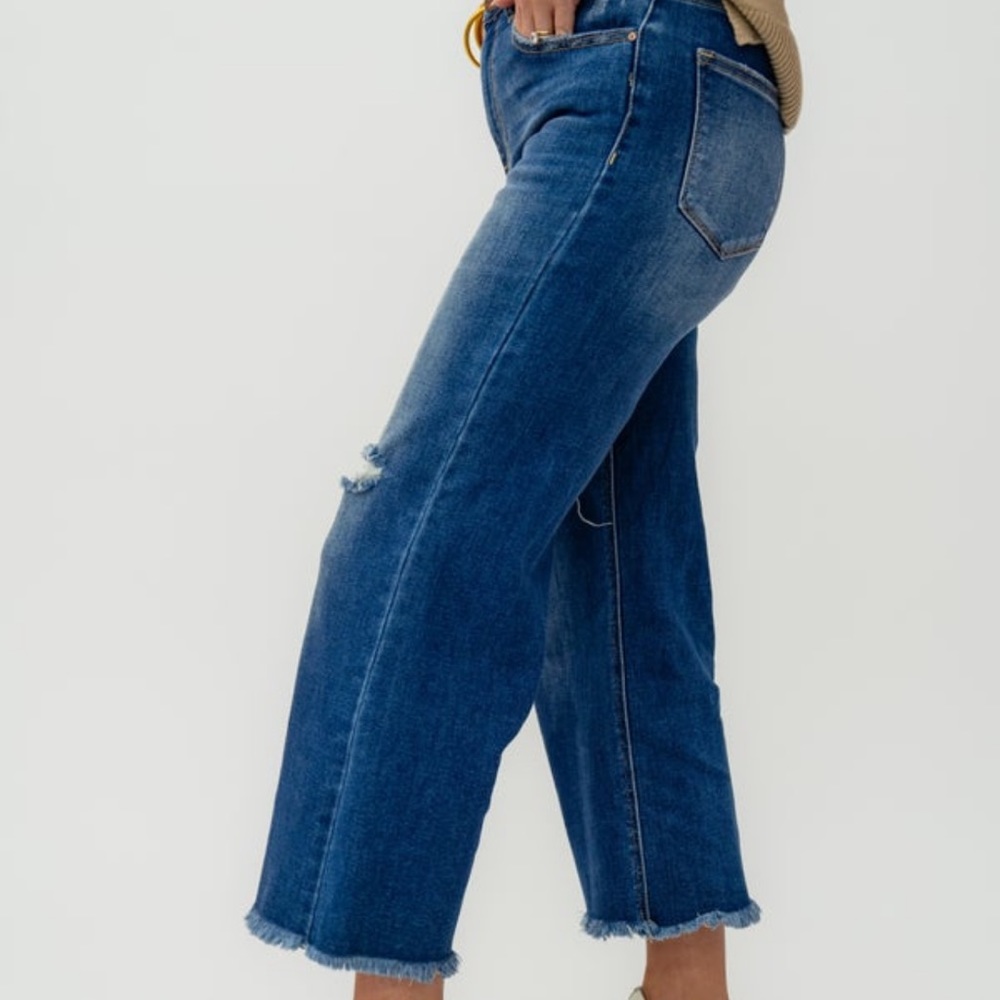 Risen high rise frayed ankle wide leg cropped distressed jeans - Picture 6 of 13